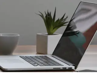 Top 10 MacBook Air Alternatives for Windows Users